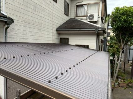 藤沢市I様邸カーポート波板ポリカ交換工事！