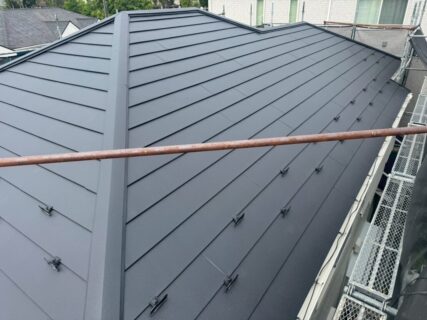 藤沢市S様邸屋根板金カバー工法工事！