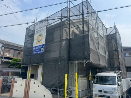 藤沢市S様邸より外壁塗装:屋根板金カバー工法工事を着工させていただきます!